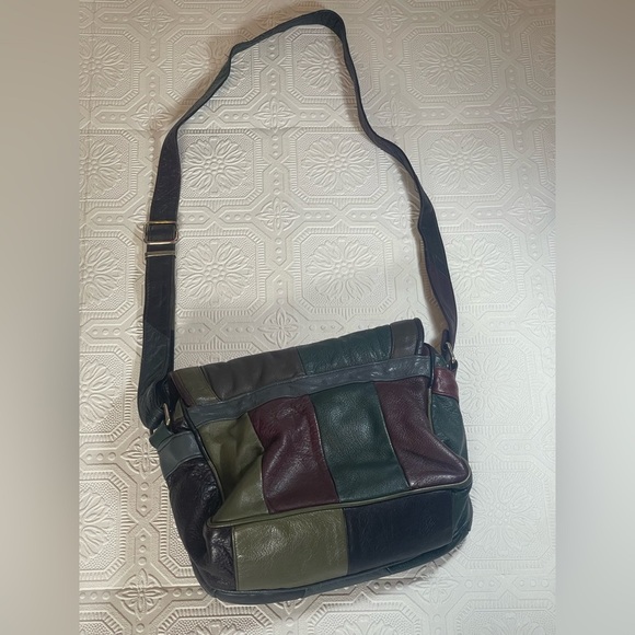 Multicolor Patchwork Crossbody Bag - Picture 5 of 14